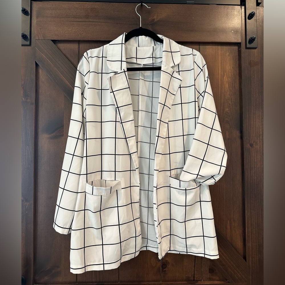 Women's White Checkered Jacket